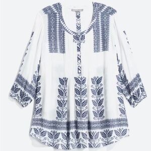 Pale Sky White and Blue Amely Split Neck Blouse